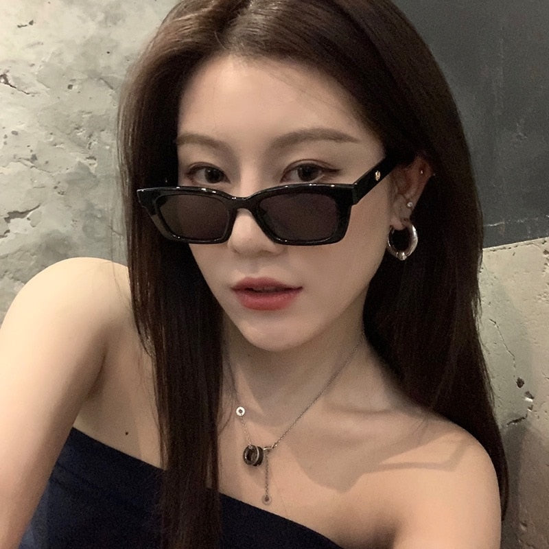 Women's Rectangle Vintage Sunglasses - Pet and Parent Care