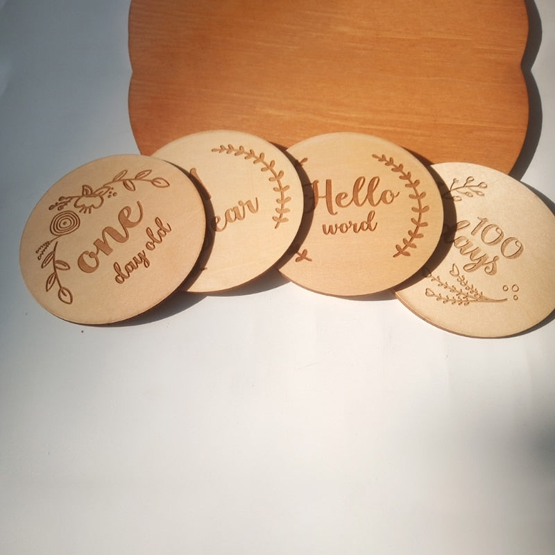 Baby Wooden Milestone Cards - Pet and Parent Care