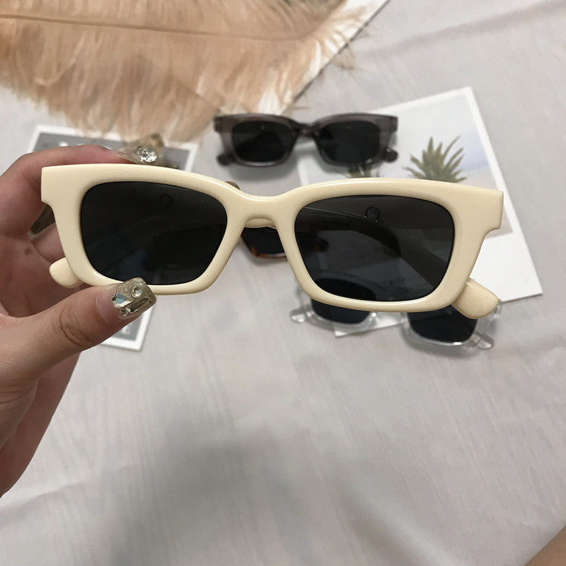Women's Rectangle Vintage Sunglasses - Pet and Parent Care